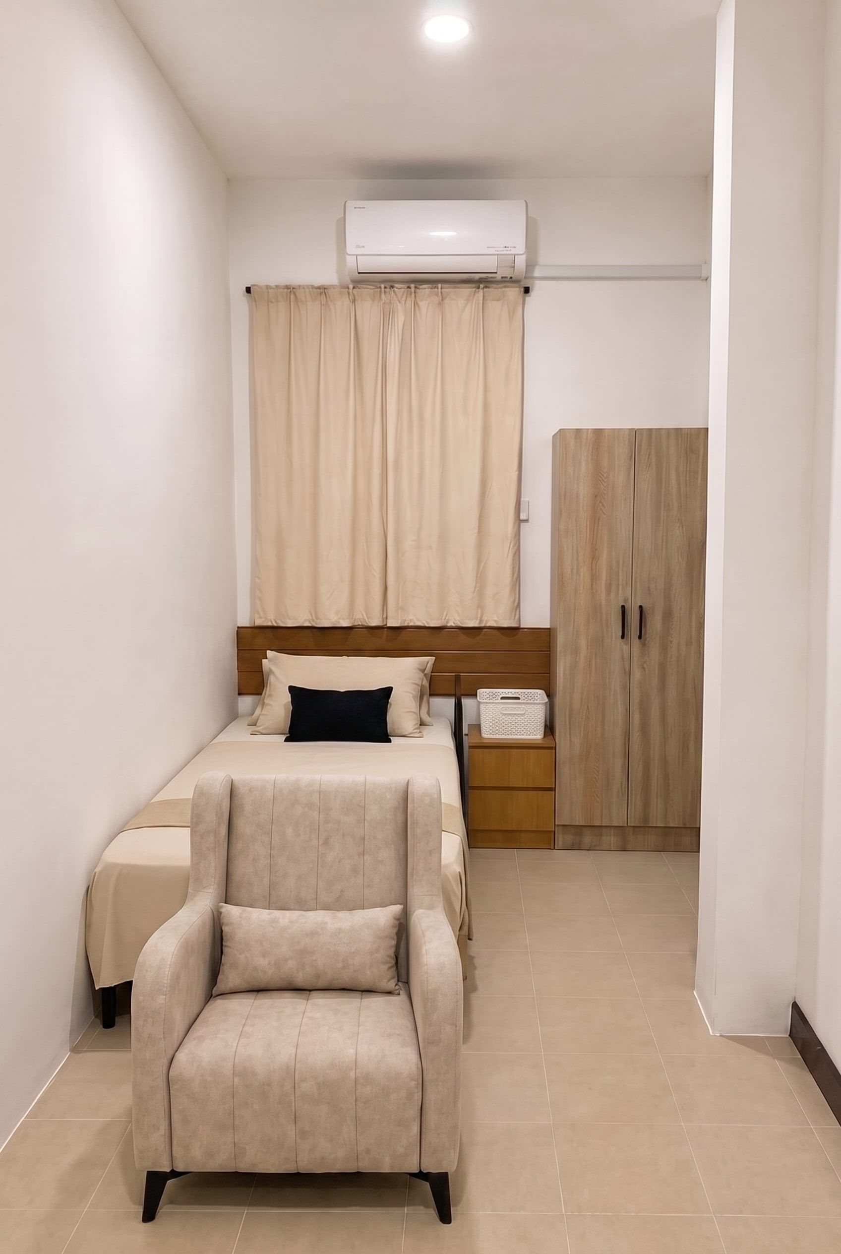 Single Room — renovated private room with bed, armchair and wardrobe